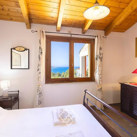Holiday home Dimora Cala-vista Torre dei Corsari