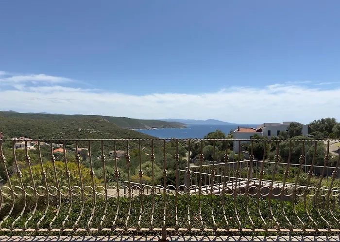 Dimora Cala-vista Torre dei Corsari