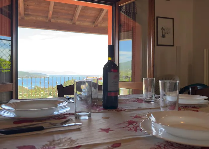 Dimora Cala-vista Tatil Evi Torre dei Corsari