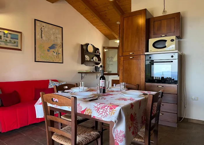 Dimora Cala-vista Torre dei Corsari